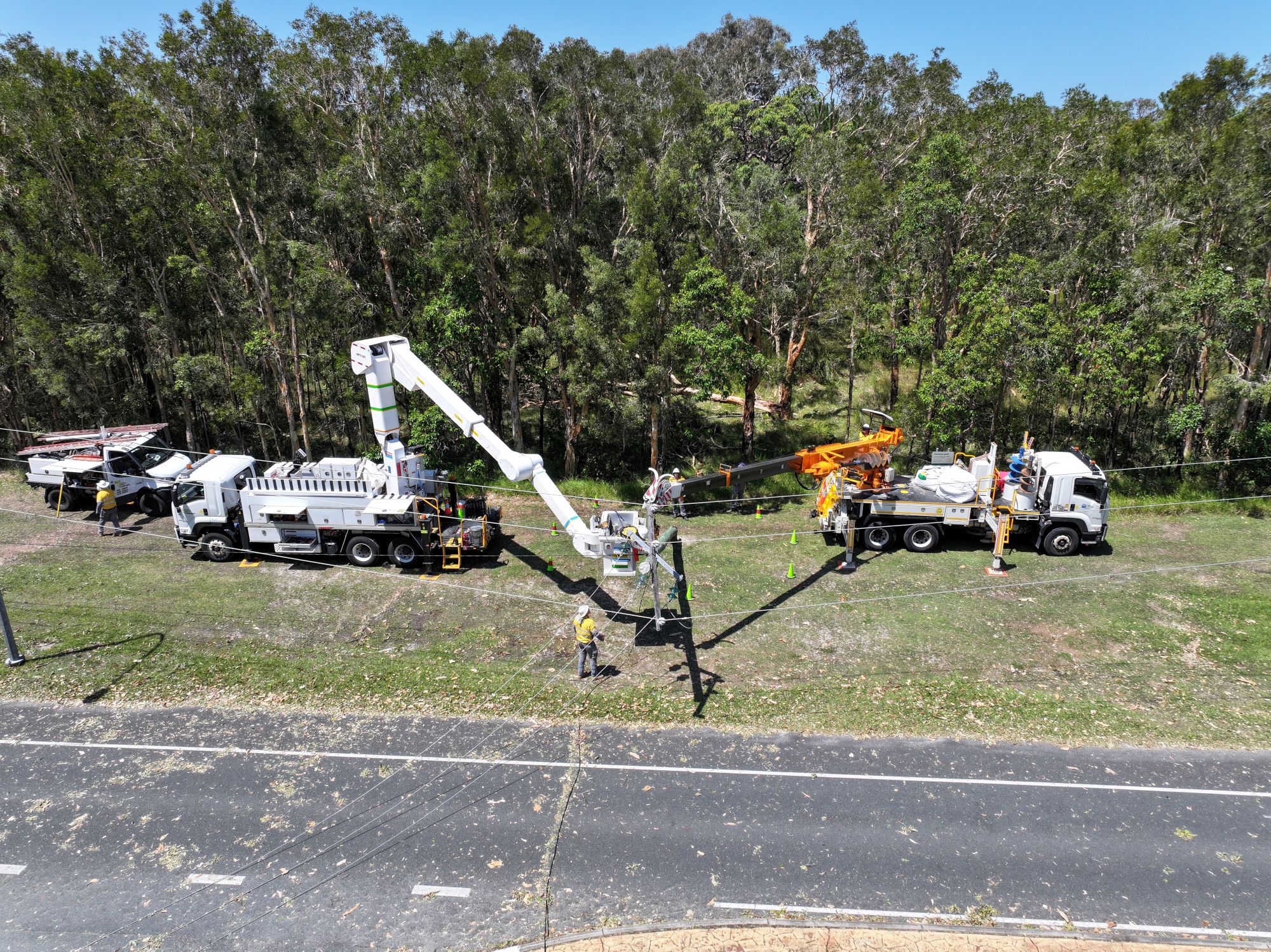 Energex crews fixing storm damage at Bribie Island